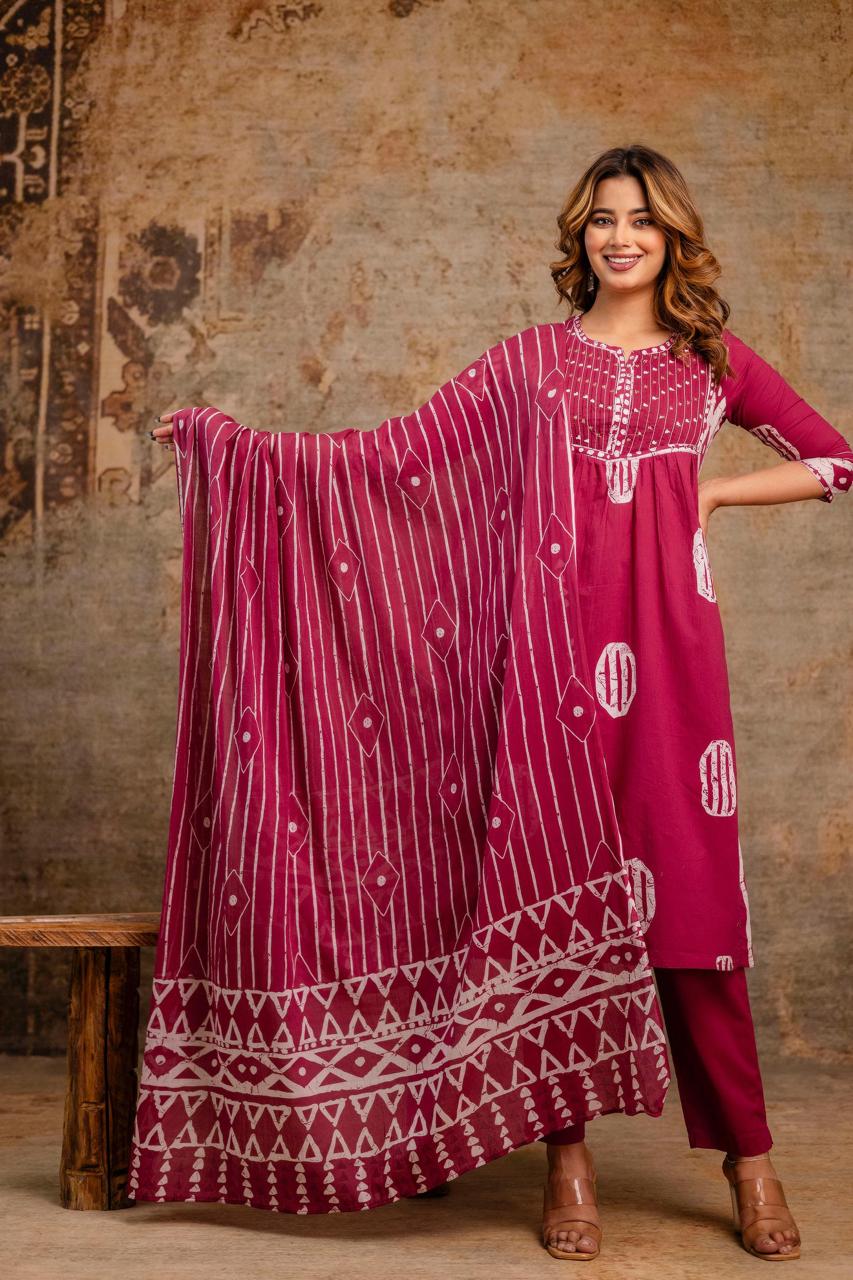 Loir Cotton Suit With Dupaata